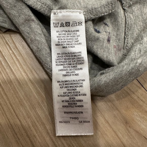 Like New French Connection Heather Gray Floral T-Shirt Dress - Picture 10 of 10